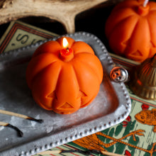 Load image into Gallery viewer, Pumpkin Candle