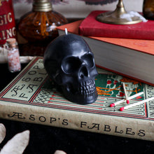 Load image into Gallery viewer, Skull Candle - Black or Cream