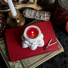 Load image into Gallery viewer, Skull Tea Light Holder