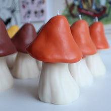 Load image into Gallery viewer, Retro Mushroom Candle