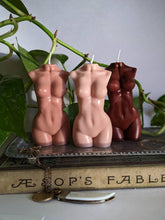Load image into Gallery viewer, Flesh Babe Candle Trio Gift Box / Three Female Bust Candles Skin Tones