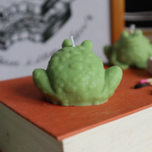 Load image into Gallery viewer, Frog Candle / Two Small Green Frog Toad Shaped Candles for Frog Lovers Gift