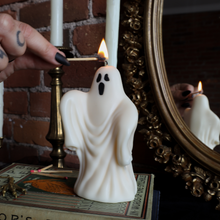 Load image into Gallery viewer, Ghost Candle - Large
