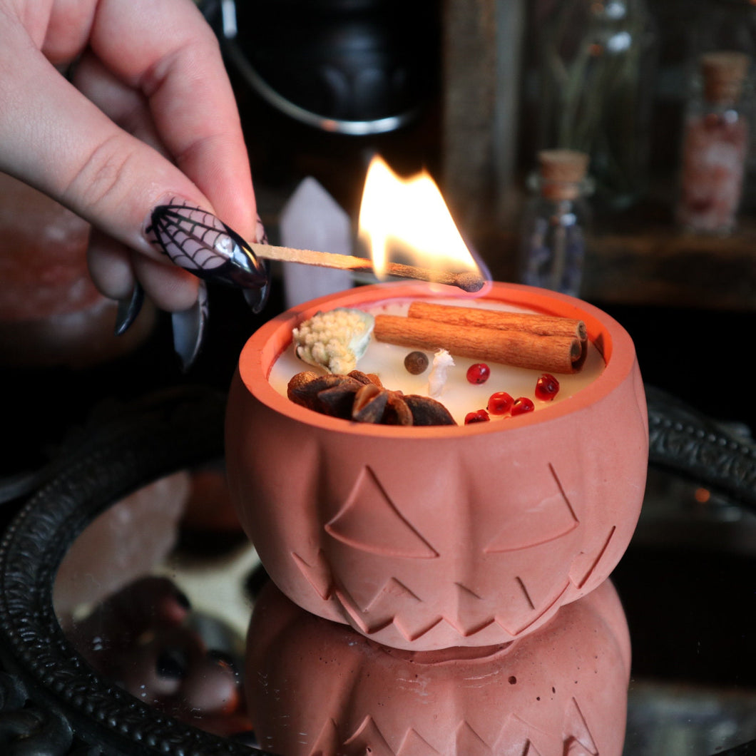 Pumpkin Spice Candle in Jackolantern Vessel